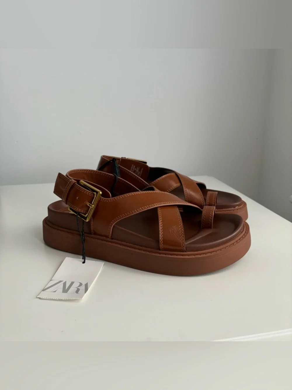 Zara Platform Sandals - Picture 1 of 6